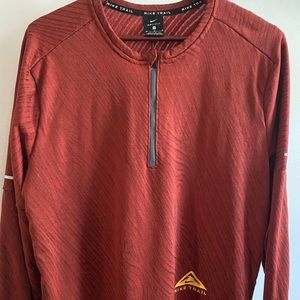 Nike Trail Run long sleeve shirt